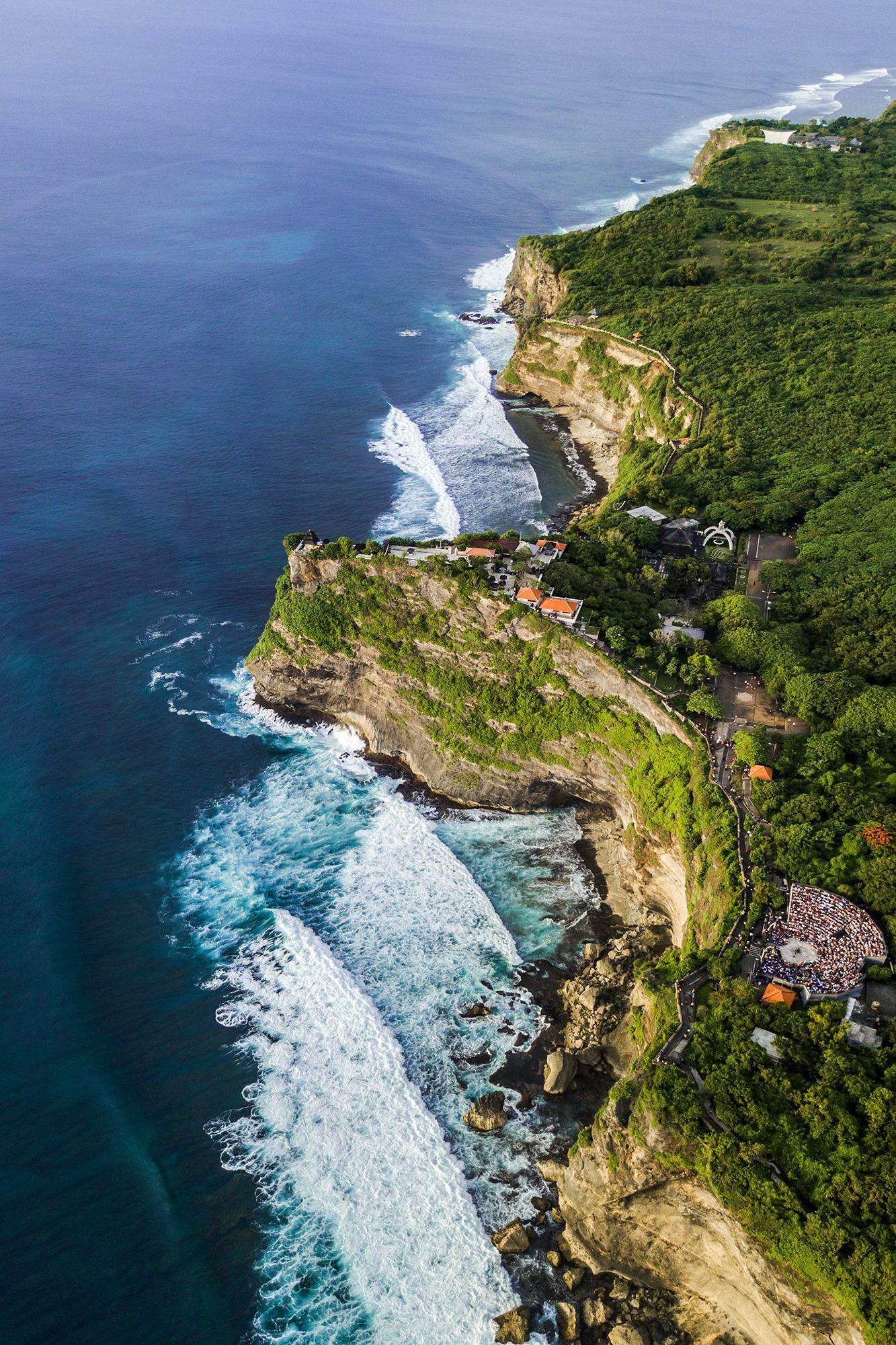 The Uluwatu cliffs and the surf below Nyang-Nyang, from the air
