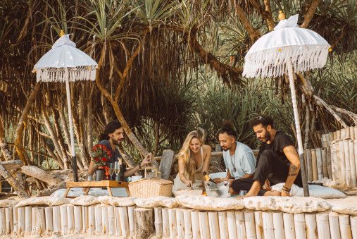 Picnic set-up above the Jatiluwih rice terraces